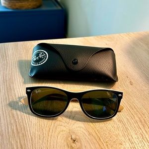 Rayban New Wayfarer Sunglasses - Black with Tan/Light Beige Accent